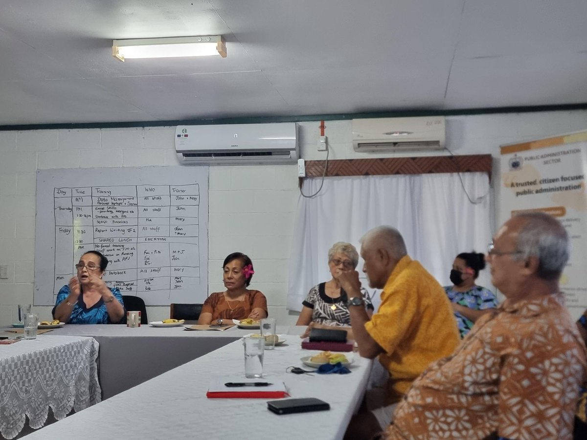 #CivilSociety engagement is a key element of walking the high-level regional policy talk, and our Forum Non-State Actors always bring #peoplesvoice, energy.

NSA partnerships are important, and essential for a people-centred approach to our #Pacific2050.

Talanoa time with #SUNGO