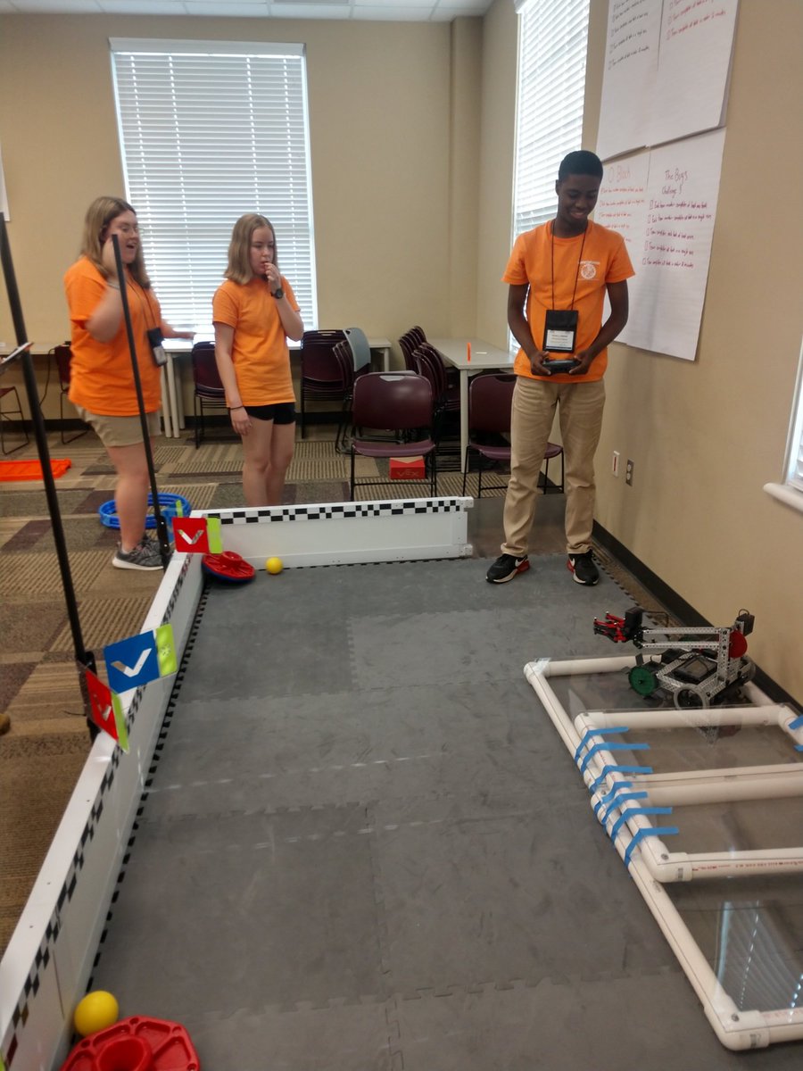 stemworksii's tweet photo. Today was the day. After investigating gear ratios, rotational speed vs torque, and lifting force vs arm length, it was time for the Final Challenge of the STEM on the Ground curriculum. Cadets in Mobile, Troy, and Columbus performed admirably! https://t.co/qtWUBuBY07