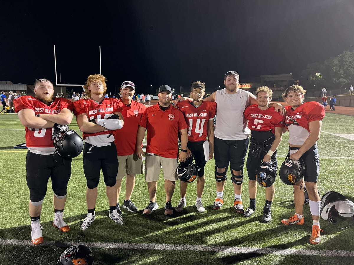 Ryle Football:  Congrats to <a href="/Avinson416/">Ameron</a>  <a href="/lzimmy19/">Luke Zimmermann</a> <a href="/KadenGardner9/">Kaden Gardner</a> <a href="/drewdickerson72/">Drew Dickerson</a> <a href="/AbramCusick/">Abram Cusick</a> &amp; Lukas Colemire on helping the West Win in OT.