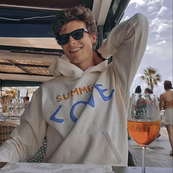 devilzwithinx's tweet image. ㅤ© 𝐚𝐧𝐠𝐞𝐥𝐥𝐨 𝐫𝐨𝐭𝐡

ㅤㅤ𝘏𝘰𝘯𝘦𝘺, 𝘐'𝘮 𝘰𝘯 𝘧𝘪𝘳𝘦, 𝘐 𝘧𝘦𝘦𝘭 𝘪𝘵 𝘦𝘷𝘦𝘳𝘺𝘸𝘩𝘦𝘳𝘦
ㅤㅤ𝘕𝘰𝘵𝘩𝘪𝘯' 𝘴𝘤𝘢𝘳𝘦𝘴 𝘮𝘦 𝘢𝘯𝘺𝘮𝘰𝘳𝘦