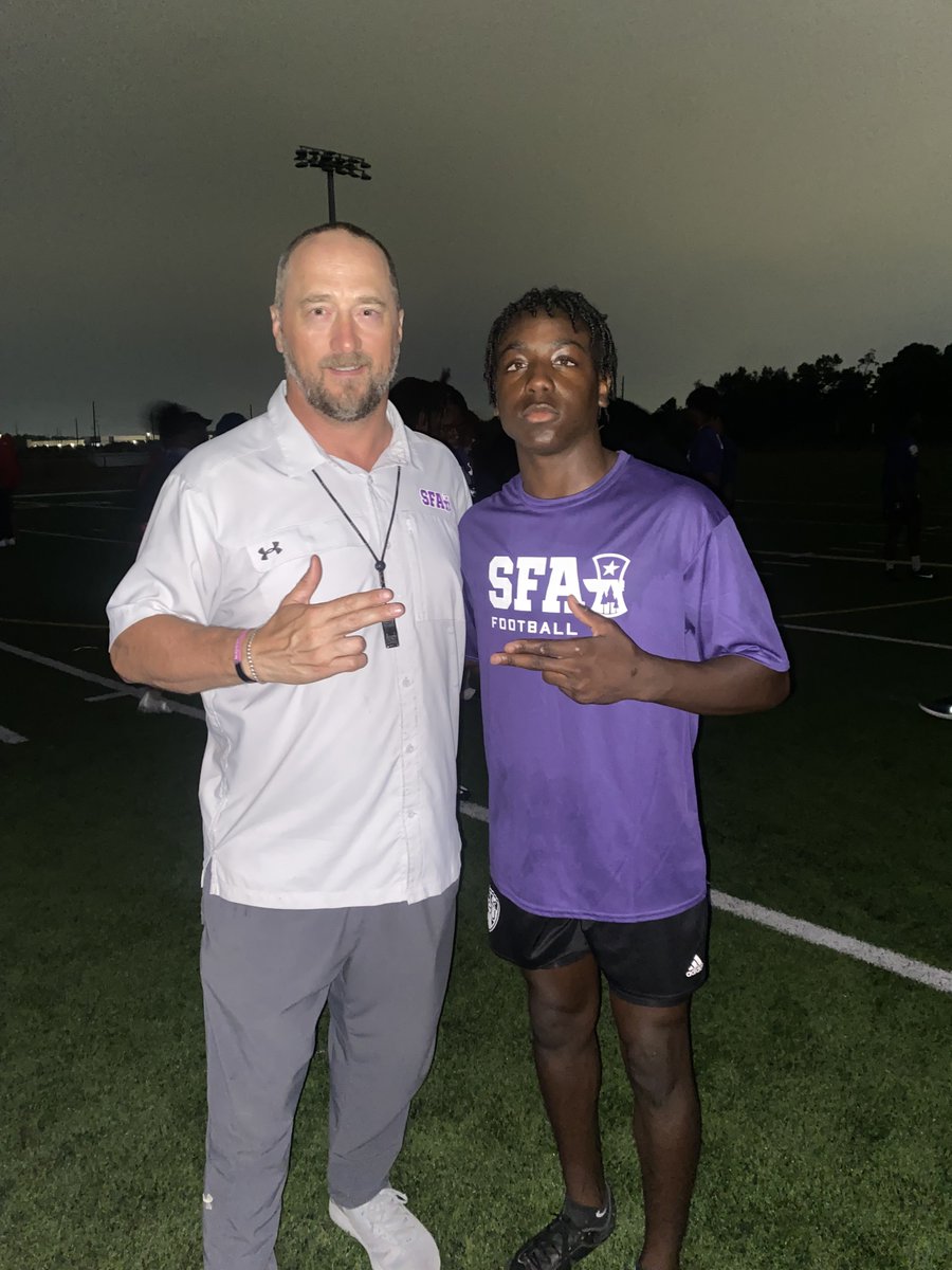 DeBraun Hampton tweet media