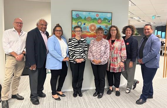 So pleased to welcome our Leadership Group on Aboriginal and Torres Strait Islander Cancer Control back in person on Gadigal Land to discuss priorities in cancer control. Phil Carson Tom Calma @Lisa_J_Whop @CEOCancerAus @garvey_gail @marilyn_morgan Tanya McGregor @briscoe_karl