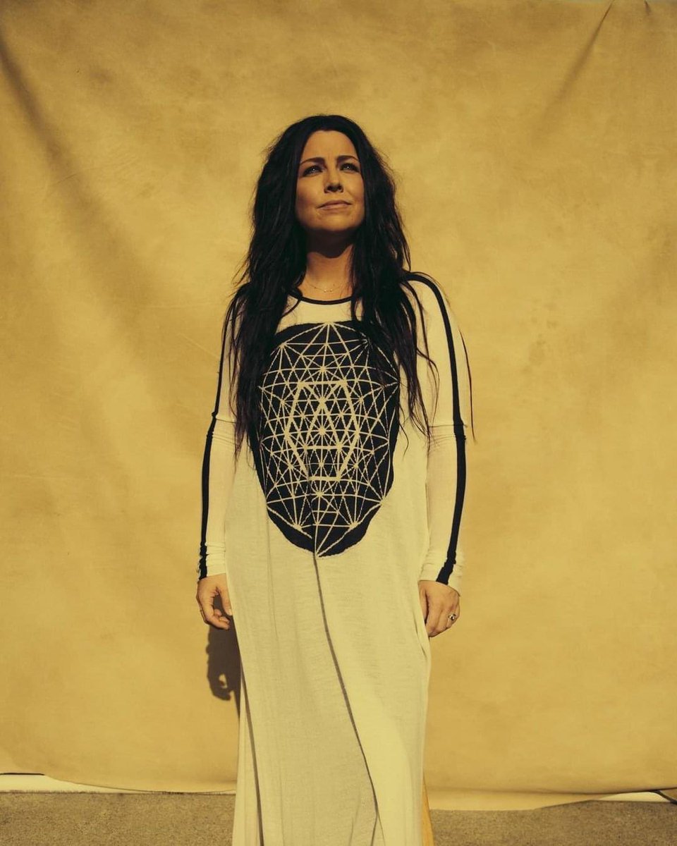 DeborahFallon18's tweet photo. #amylee #evanescence #follo4follo #FolloForFolloBack https://t.co/mNyEh17Woe