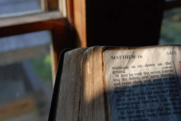 Your kids can read about explicit gay sex in graphic clitoral and pre-cum detail but in Utah (and coming to a school near you) parent successfully blocks Bible from schools because of “vulgarity and violence.” Get it yet? 
#RESIST #DEFY #TakeBackControl!
msn.com/en-au/news/oth…