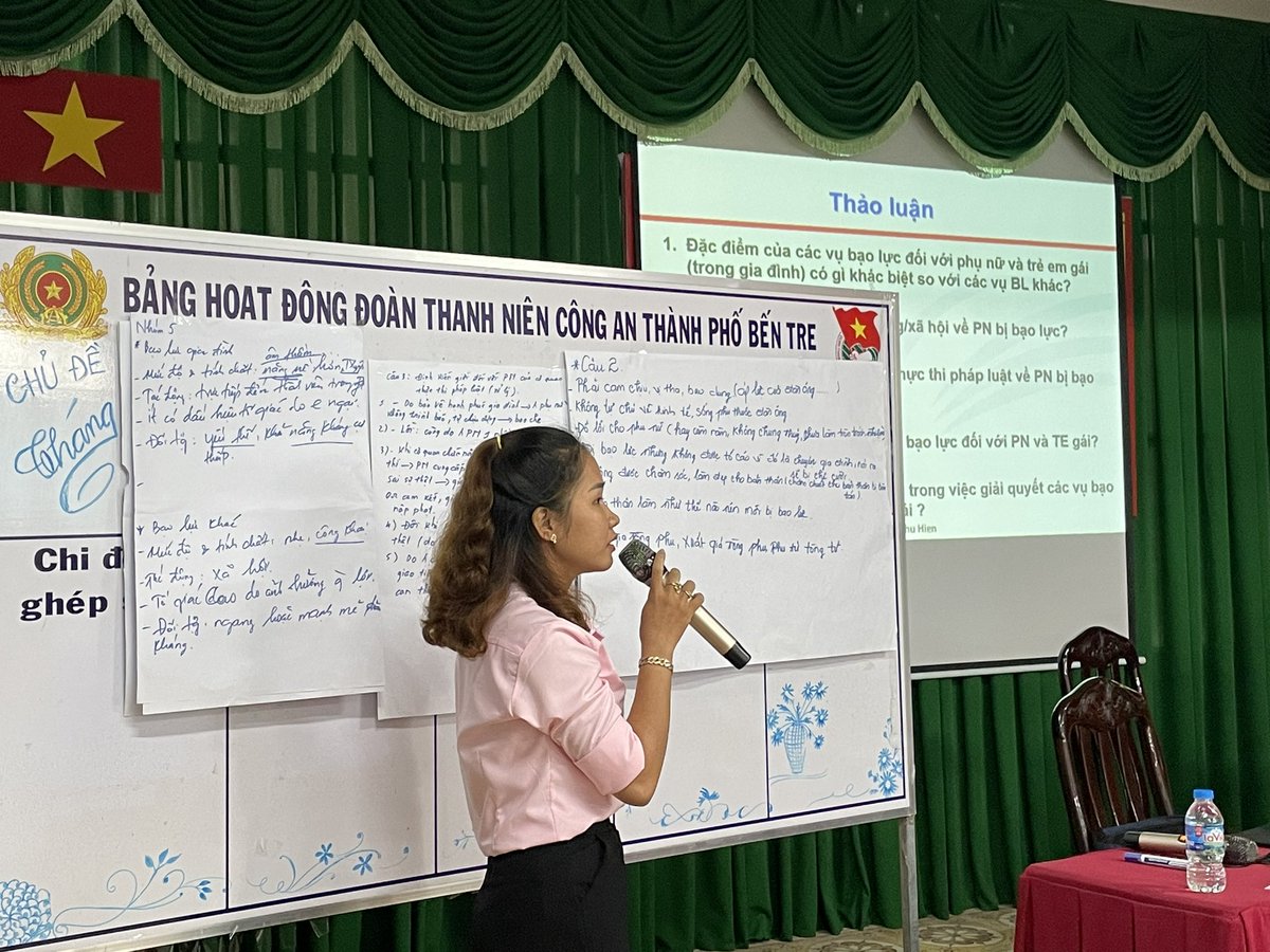 Nguyen Nguyet Minh (@munodc) on Twitter photo Refresher training on prevention & response to gender based violence for core members of Gender-based Violence Rapid Response Teams in Ben Tre province delivered by @Unodc & Ministry of Public Security of #Vietnam. #SDGs 5 & 16 <a href="/UNODC/">UN Office on Drugs & Crime</a>_SEAP <a href="/Unodcvietnam/">UNODC Vietnam</a> Refresher training on prevention & response to gender based violence for core members of Gender-based Violence Rapid Response Teams in Ben Tre province delivered by @Unodc & Ministry of Public Security of #Vietnam. #SDGs 5 & 16 <a href="/UNODC/">UN Office on Drugs & Crime</a>_SEAP <a href="/Unodcvietnam/">UNODC Vietnam</a>