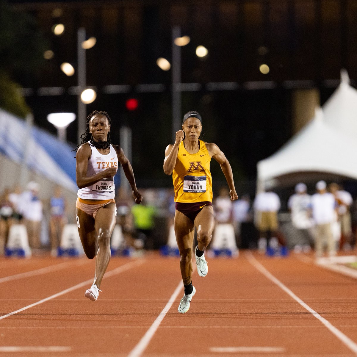 Amira Young finishes fourth in her 200m heat with a 23.05 (+0.5 m/s), the second fastest time of her career in the event! 

She'll have to wait out the next two heats to see if she has reached the #ncaaTF final.