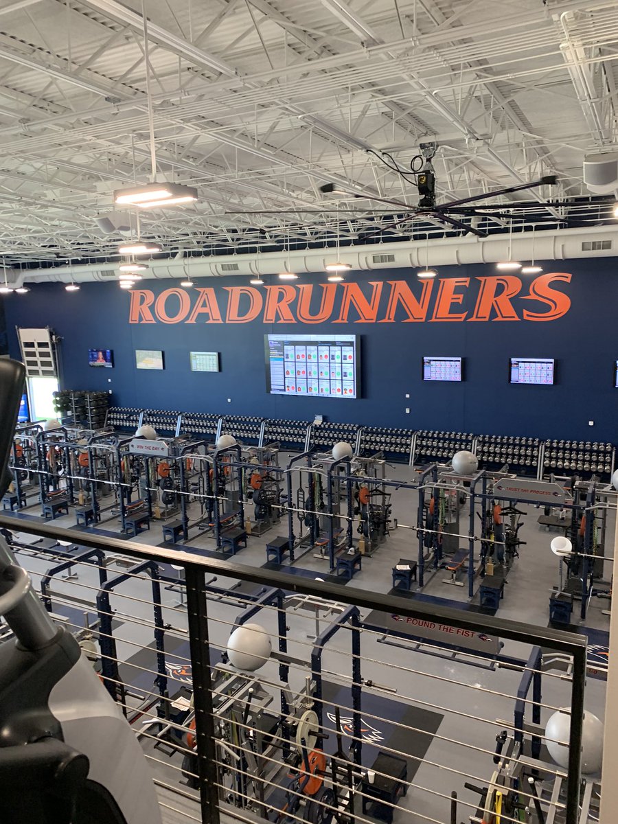 Sam Fenton (@sfenton07) on Twitter photo Had a great time visiting and competing at <a href="/UTSAFTBL/">UTSA Football 🏈</a> today! Thank you <a href="/Coach_TPreston/">Coach Tyler Preston</a> for the hospitality <a href="/CoachSeanDavis/">Sean Davis</a> <a href="/CoachBurkeJ/">Coach Justin Burke</a> 🤙🤙 Had a great time visiting and competing at <a href="/UTSAFTBL/">UTSA Football 🏈</a> today! Thank you <a href="/Coach_TPreston/">Coach Tyler Preston</a> for the hospitality <a href="/CoachSeanDavis/">Sean Davis</a> <a href="/CoachBurkeJ/">Coach Justin Burke</a> 🤙🤙