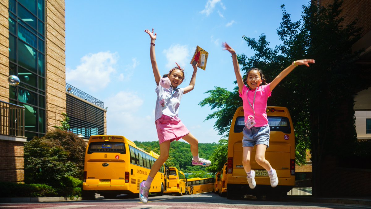 KIS wishes all students, families, and staff a happy summer!

#KISPride #한국외국인학교 #BalanceinLife #인생의균형 #GlobalCitizenship #세계시민의식 #Integrity #결연한 #Adaptability #적응성 #Empowerment #임파워먼트