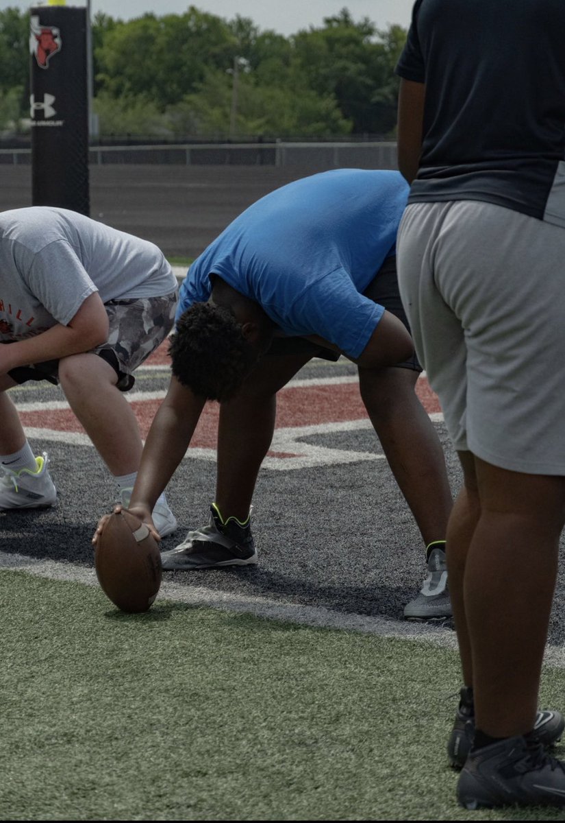 Getting Back Into That Mode ! 🏈💙 #tthl <a href="/TheCoachNWard/">Nick Ward</a> <a href="/RecruitTheHill1/">Recruit The Hill</a>