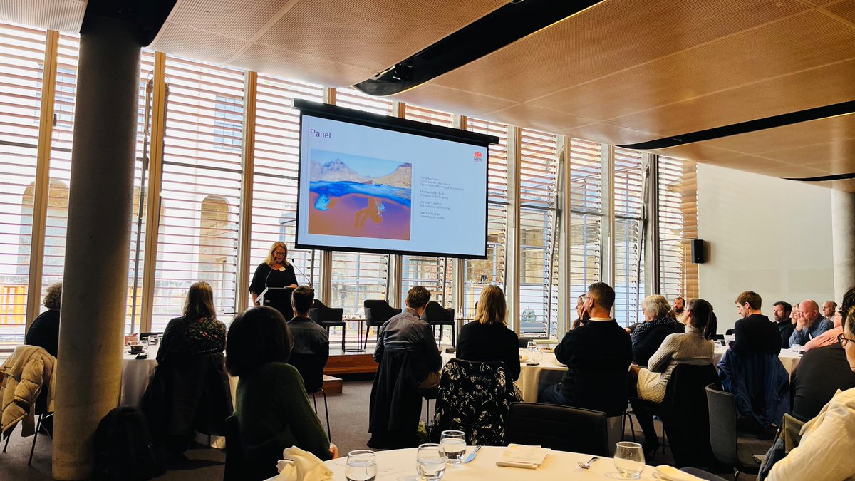 ProfAstellBurt's tweet photo. The best thing by far about being a #PublicHealth academic is sharing our #discoveries with people who can use that knowledge to drive positive #impact in society.
Yesterday I gave a TED(ish) talk for @NSWDPE Community of Practice. My message:
#MoreGreenTimeLessScreenTime🌳🙂👍 https://t.co/d4UOgZ1u37