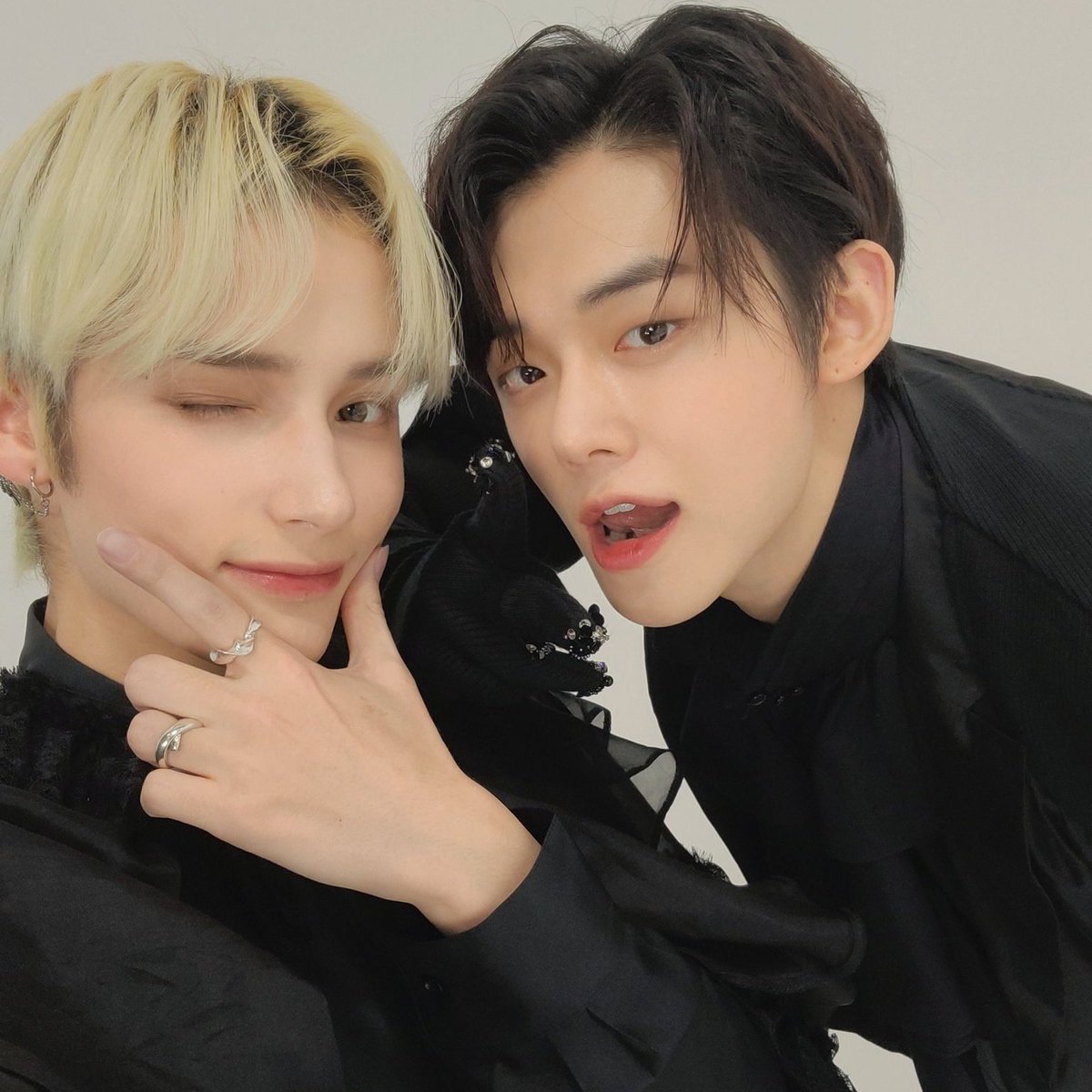 stxtargirl's tweet photo. β Day 16 β
Hii I'm Star, you can also call me PB!
. 22 | she/her | writer
. not new to #stantwt | #kpoptwt
. looking for #writermoots | #auwriters | #fanficwriters
. semi-NSFW, I write all #TXT ships
. all fandoms are welcome! π
β‘ / β» to boost & to be moots! https://t.co/je258SSNY6