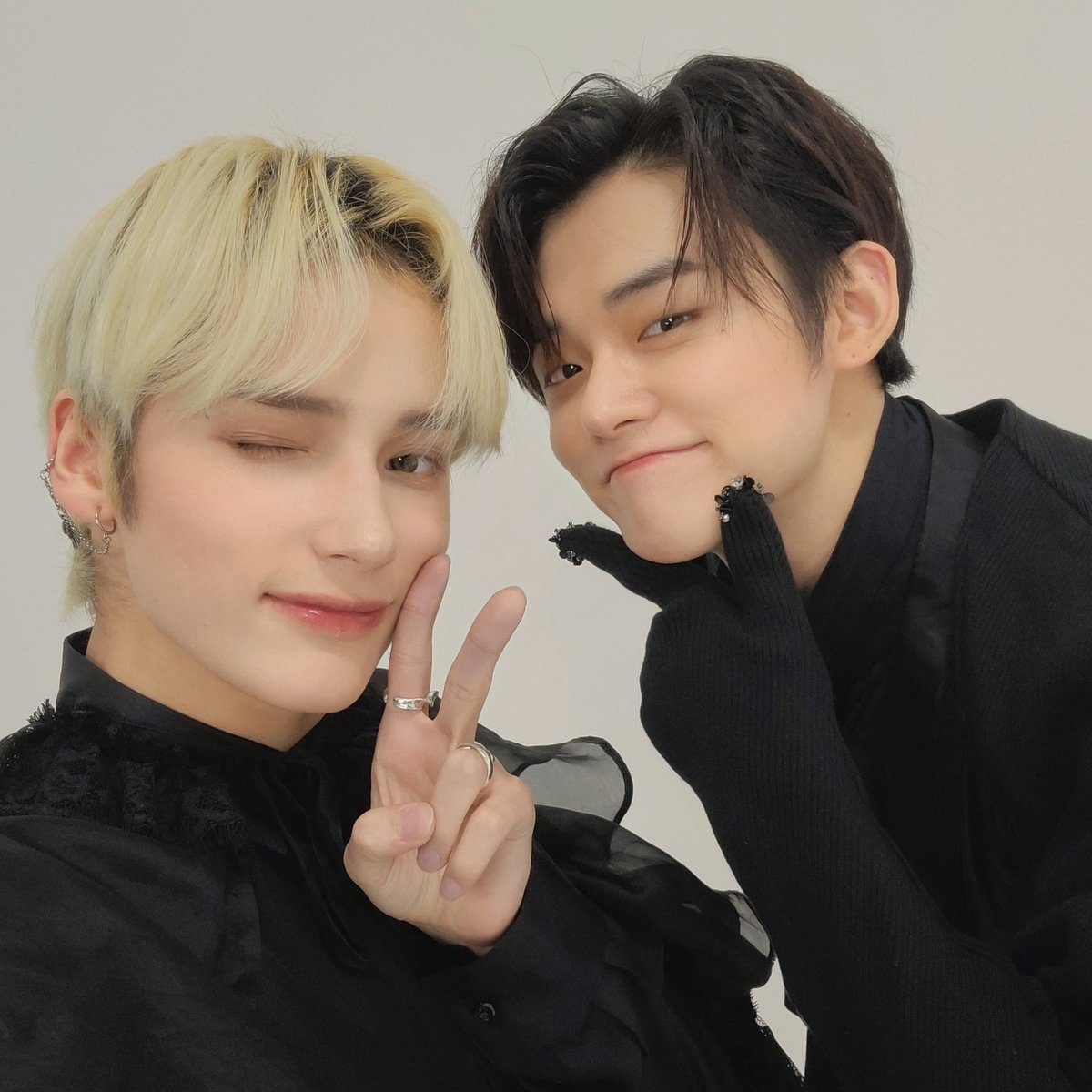 stxtargirl's tweet photo. β Day 16 β
Hii I'm Star, you can also call me PB!
. 22 | she/her | writer
. not new to #stantwt | #kpoptwt
. looking for #writermoots | #auwriters | #fanficwriters
. semi-NSFW, I write all #TXT ships
. all fandoms are welcome! π
β‘ / β» to boost & to be moots! https://t.co/je258SSNY6