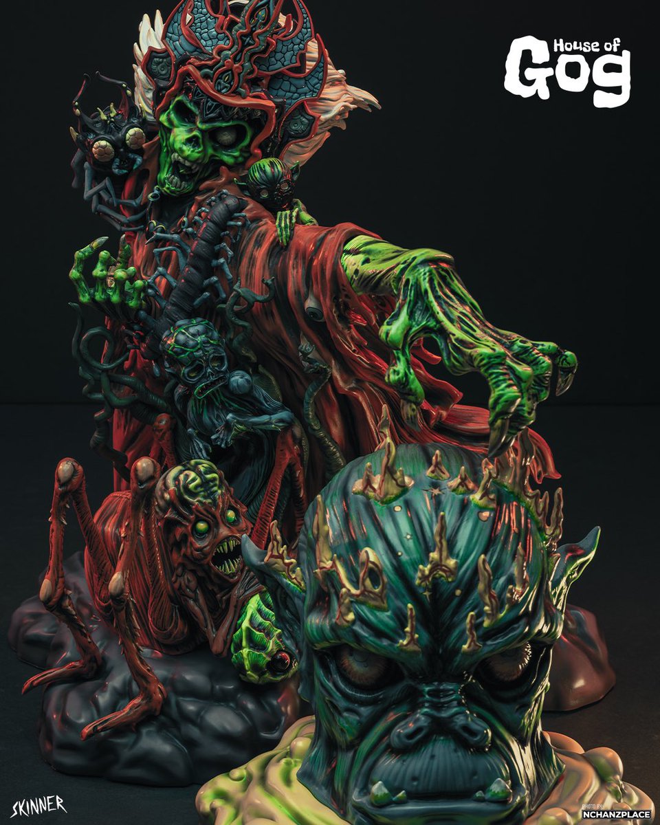 the art of Skinner (@skinner) on Twitter photo Goraxx, The Monster Maker, my art statue collab with <a href="/HouseofGog/">House of Gog</a> is INSAAAAAAANE!
Photo by @thenchanzplace Goraxx, The Monster Maker, my art statue collab with <a href="/HouseofGog/">House of Gog</a> is INSAAAAAAANE!
Photo by @thenchanzplace