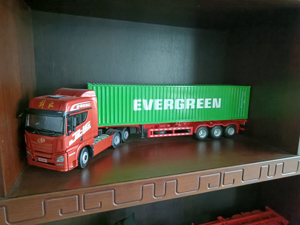 Gloria19970404's tweet image. Look what I found! So cute!!!!! 😁 😂
#truckparts
#factorydirect
#castingparts