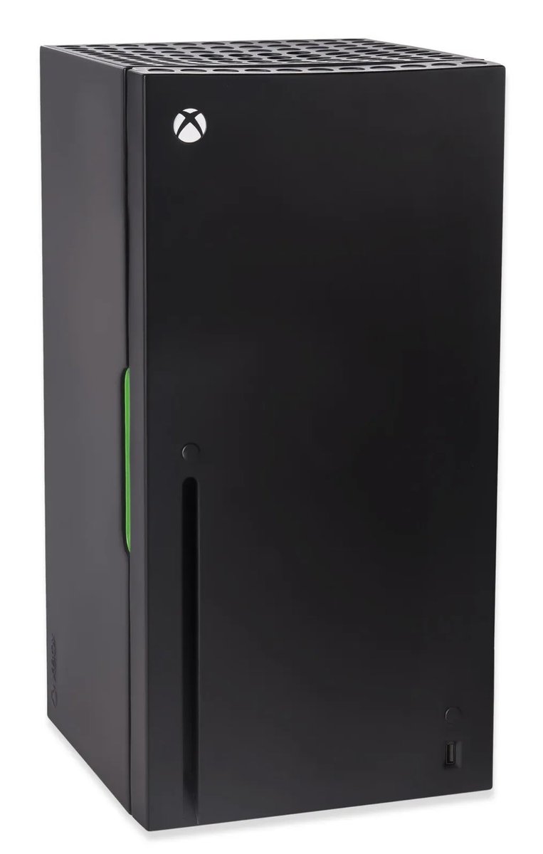 LivingDedGirrl's tweet photo. Everyone stop what you’re doing! Look at what I got today! An XBox mini fridge! #Mylifeiscomplete #XBmakemeanAmbassador #XBsuperiority @VanSulis https://t.co/arUGFpkjb8
