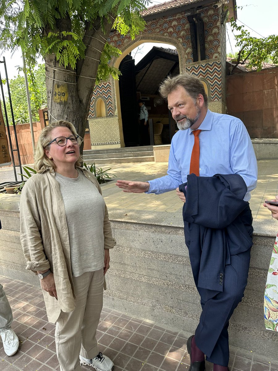 GermanyinIndia's tweet photo. Great to have German Minister for Economic Cooperation &amp; Development @SvenjaSchulze68 in Delhi! Went on a tour to marvel at Indian Cultural heritage at Humayuns Tomb &amp; at Arts &amp; Crafts Museum for a millet lunch. Welcome to India @BMZ_Bund &amp; thanks for yummy millets @giz_india! https://t.co/BAtzXveKYW