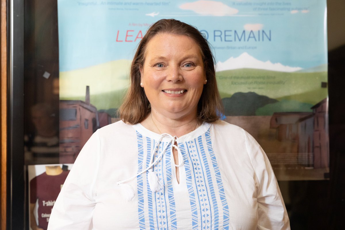 This week we headed to the #davidleancinema to meet some of their 70 volunteers, and to see local actor (and BAFTA winner) Joanna Scanlan officially accept her invitation to become the cinema’s Patron 💛 Read more about the cinema and their mission 🎥 👉 croydonist.co.uk/david-lean-cin…