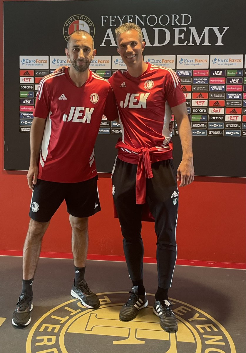 Amazing player/coach and person 💯
#rvp #feyenoord #academy
