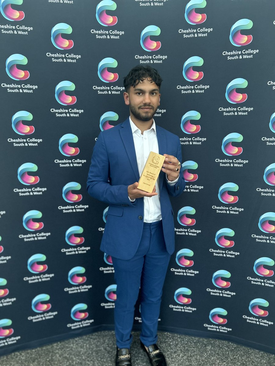 Anne Pickering #FE tweet media