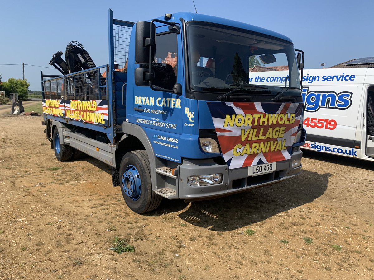 apex_signs1's tweet image. NRS Ltd truck jazzed up for the Northwold Village Carnival on Saturday. #supportlocalbusiness
#friendsofapexsigns
#pvcbanners #signs
#digitalprinting