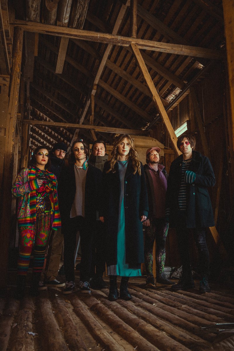 What a day! Our new single “The Apple of My Eye” is out and we can finally announce that we will be releasing a brand new album on September 8th🙌🏼 We are so excited to share it with you!🌈

ALSO! Tickets for our EU tour are on sale now. Find the link on facebook or instagram🌟