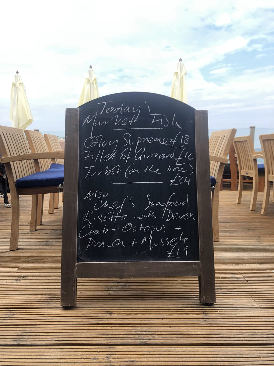 New day, fresh fish arrives & our chefs get busy. 

Book online via our website…. And enjoy a taste of the sea here in Instow 

#beachbar #northdevon #eatingout #dinealfresco #outdoordining

@YoungsPubs @lovenorthdevon @GreatDevonDays