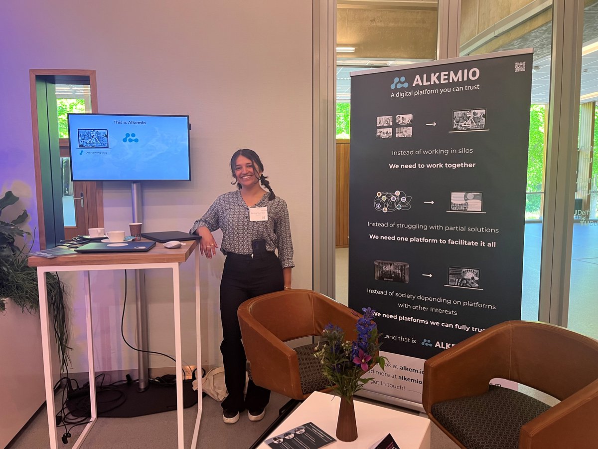 Neil, Denise and Senna are ready for #govtechday!💡

In our increasingly technology-driven society, GovTech offers immense potential. Let's exchange ideas and discuss all the opportunities and challenges it brings today.

@ibestuur
#govtech #impact #collaboration