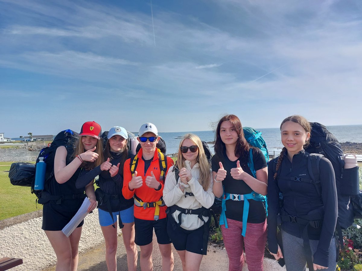 RHS_DukeofEd's tweet photo. Our Bronze qualifying expeditions have started! ☀️ https://t.co/X3tUdxnUrq