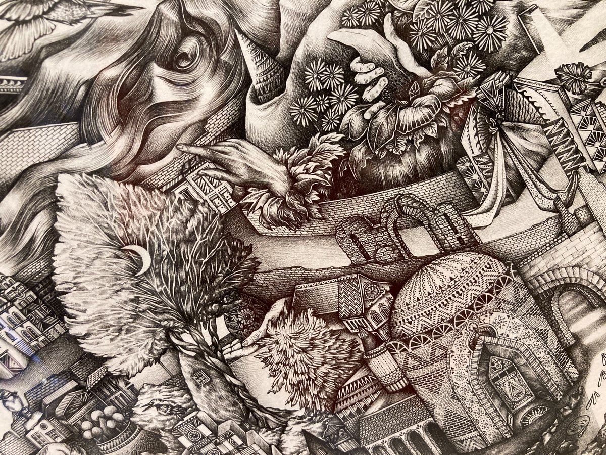 _MidnightMary_'s tweet photo. awed and proud of the force of nature @AllyPax  for her exhibition opening at @OnePavedCourt last night. fleshy worlds that lure you in and make you never want to leave 

https://t.co/4BTEj8uCd4 https://t.co/ScGjKtA2G6