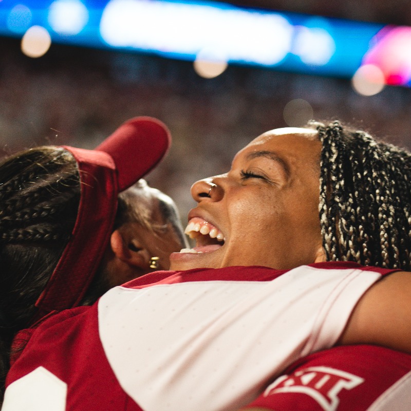 OU_Softball's tweet photo. 𝐁𝐞𝐬𝐭 𝐞𝐯𝐞𝐫.

#ChampionshipMindset | 📝 @RohdeOK
