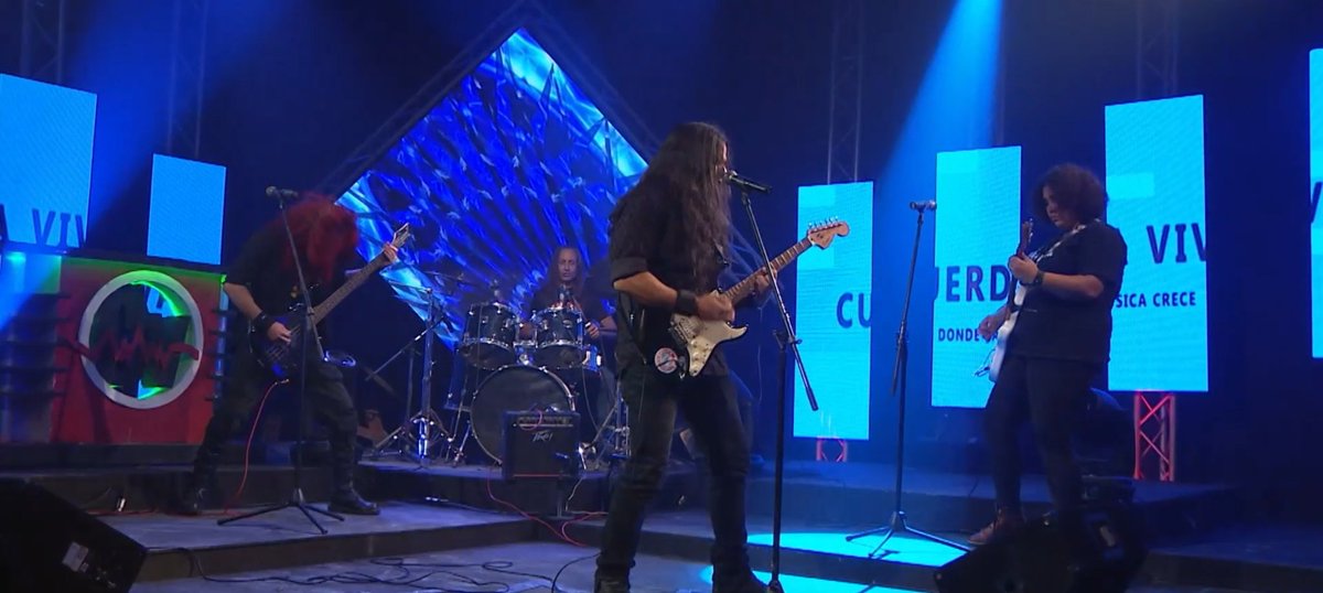 Atentos, pronto subiremos los temas que grabamos, en el programa televisivo Cuerda Viva, el cual salió al aire el sábado 27 de mayo . Para los que no vieron el programa, podrán verlo por acá en Twitter y los demás canales de Facebook, youtube, Instagram, Telegram, Linkedin.