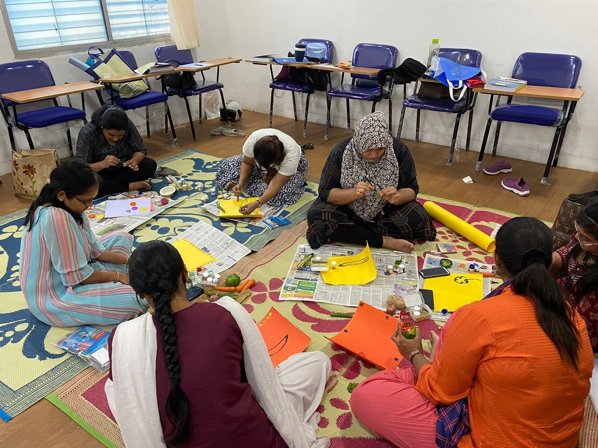 actcoursesasia's tweet image. TPR based warmers and various ways to set context for lessons.
#Stagesofdevelopment and #healthandnutrition  were important components for the day.
Finally wrapping off the day with #vegetableprinting
#asiancollegeofteachers #teacherstraining #education #ProfessionalDevelopment