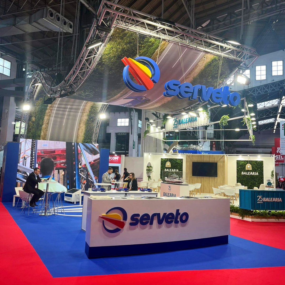 LaCarabaSL's tweet photo. Amb @ServetoHQL presents al @SILBarcelona 2023!
Construcció, disseny i serveis audiovisuals per al seu estand.
#Sil2023 #serveisaudiovisuals #Serveto #LaCaraba https://t.co/lotjxI1Q1O