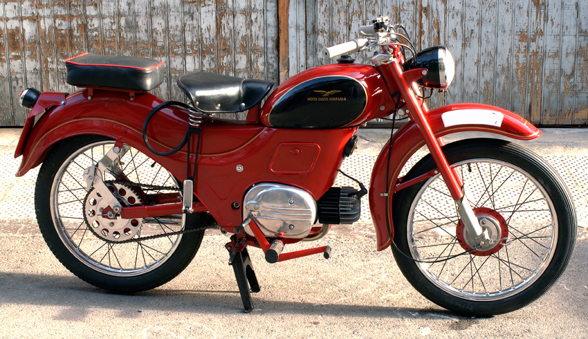 VintageMotobike's tweet photo. 1959 Moto Guzzzi Hispania 98
source: https://t.co/b3YscCu4Nk
#ClassicMotorcycles https://t.co/JyaTRKNhmP