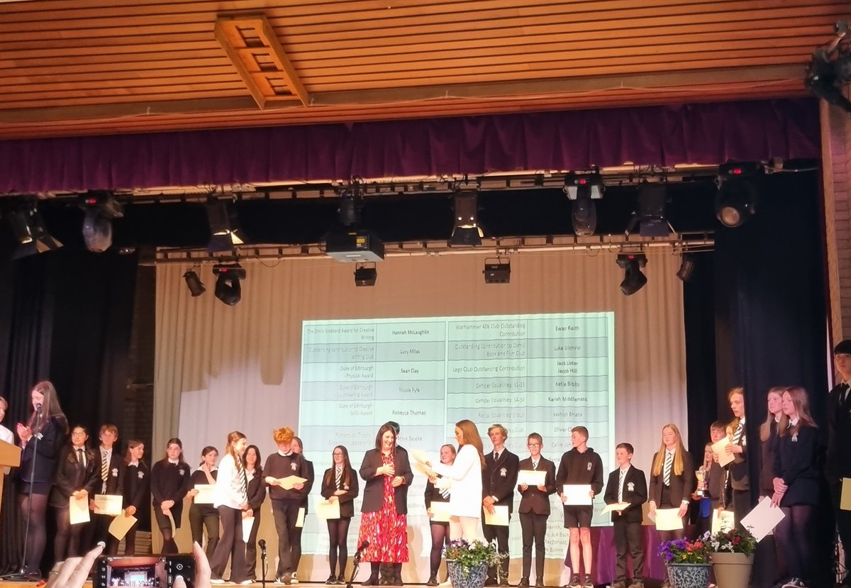 Chat3People's tweet photo. What a wonderful way to celebrate pupils' wider achievements 🎉 
THANK YOU, 
@Royal_High_Sch, for empowering our young people to explore a range of interests and unlock true passions whilst having fun! 🎨🎭🥅🏑🌱🇫🇷🎻📚🩰🥻 https://t.co/XnGaMYTbJ4