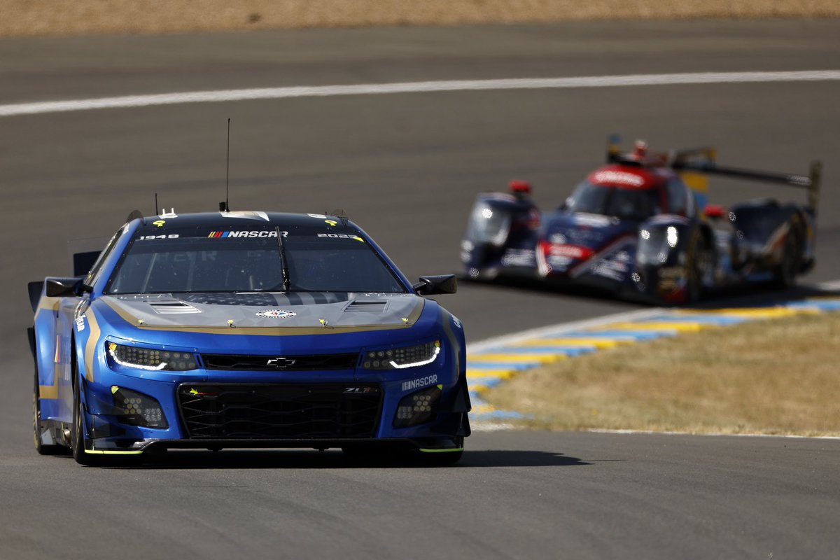 #LeMans | Garage 56 Chevrolet Camaro to start AHEAD of the GTE AM grid after rule change ⬆️

An overnight decision made by the WEC Committee sees the #24 Camaro ZL1 start at the back of the LMP2 pack “at the request of GTE AM Competitors.”

@nascarg56 | #WEC