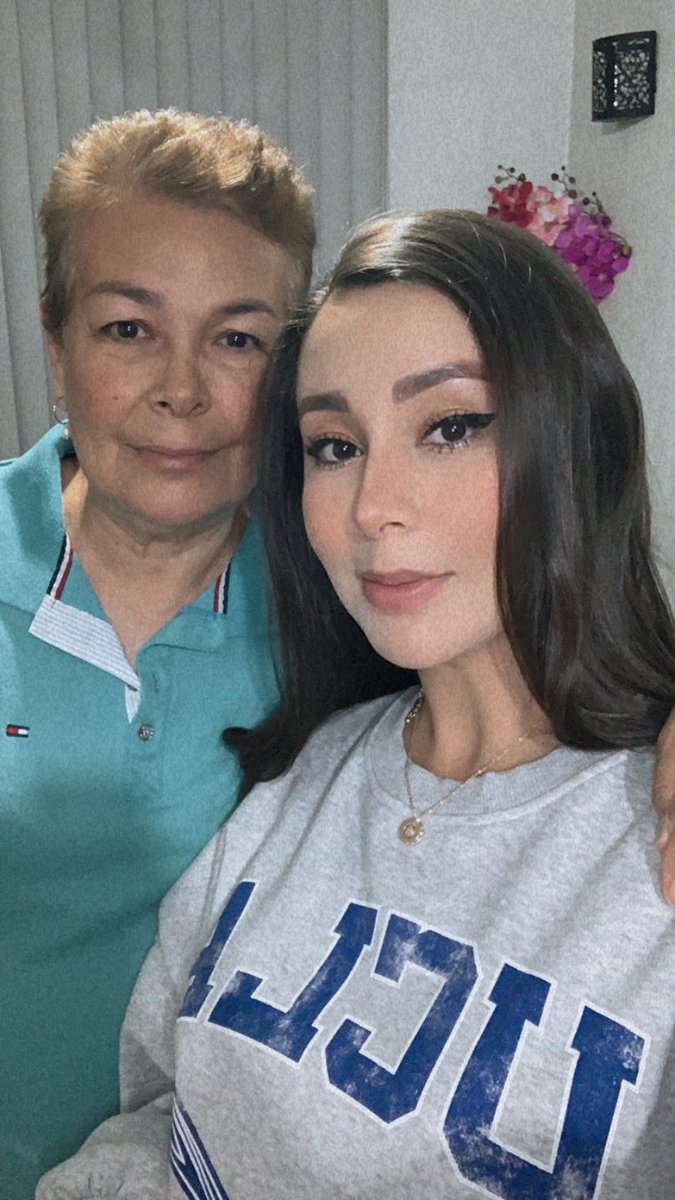 PerlaMe86795892's tweet photo. La persona que siempre estará para mi, conmigo y cuidando de mi. ❤️✨ https://t.co/HlNWMSlQzx