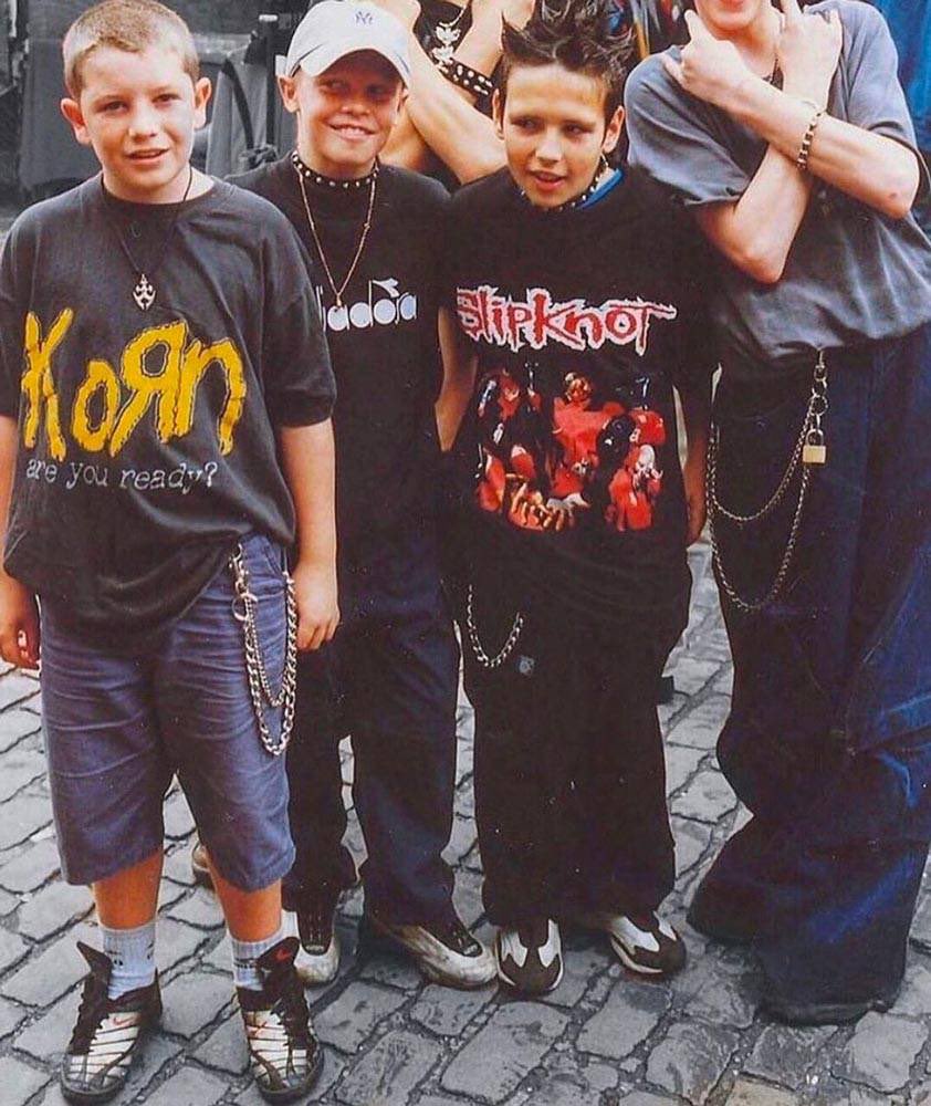 pulling up the nu metal convention like