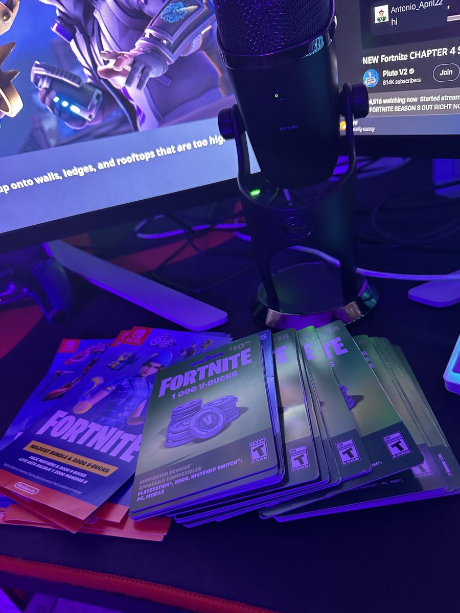 @FortniteGame Sending 10 people who interact with this tweet a 1,000 V-Buck Code in 1 hour. No follow needed. Best of luck and hope you enjoy the new Battle Pass!