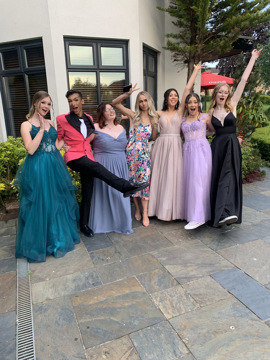 Celebrating our class of 2023 last night at their prom, you all looked absolutely incredible! 🤩 The best send off for the best year group, you all brought so many different aspects to our school. You will be SO missed 😭🫶🏼❤️ @allsaintsrcsec