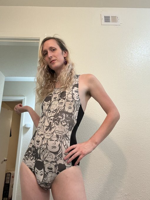 My vintage marvel swim suit still fits, also complimentary armpit and girlbulge. https://t.co/M7NZZt<a href="/tag/tattoos"class="tags"><span>#tattoos</span></a><a href="/tag/transgender"class="tags"><span>#transgender</span></a><a href="/tag/piercings"class="tags"><span>#piercings</span></a><a href="/tag/bewbs"class="tags"><span>#bewbs</span></a><a href="/tag/bimbo"class="tags"><span>#bimbo</span></a>