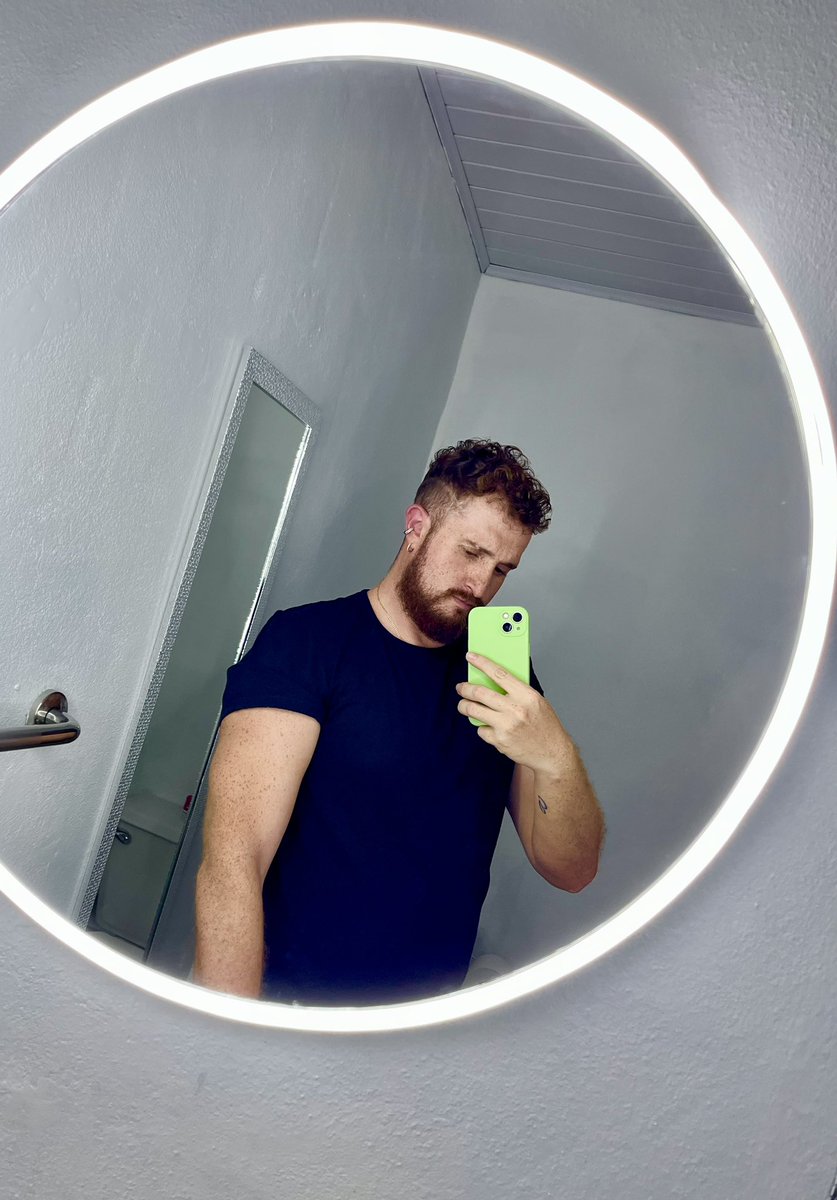 Última foto en el espejo ✨