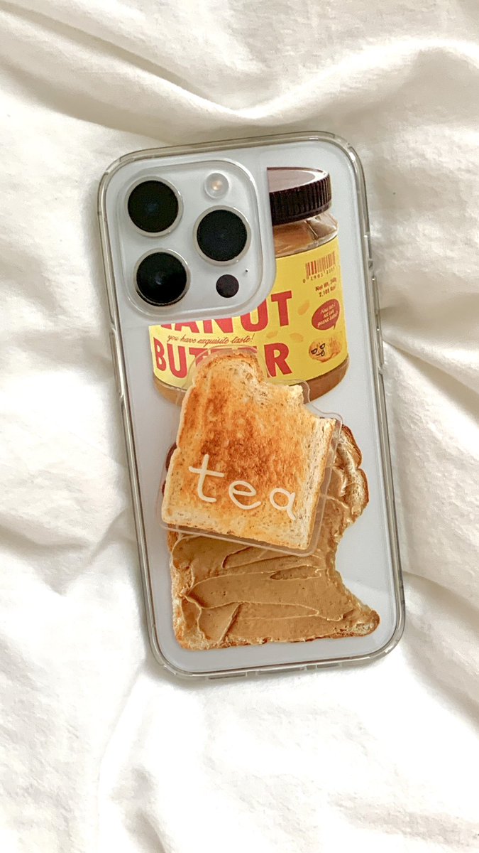 _uukr's tweet image. 저의 새로운 케이스와 빵톡 귀엽죠