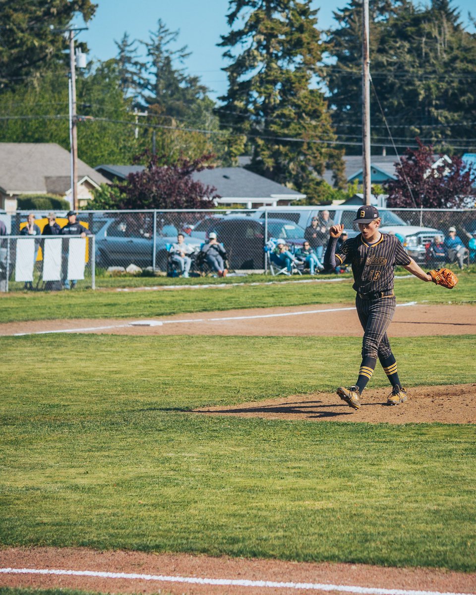 Colton Siewell (@csiewell) on Twitter photo 2023 season awards
Sunset league 1st team pitcher
Sunset player of the year
OSAA 2a 1st team pitcher
<a href="/MidMajorMedia/">Mid-Major Media</a> @OregonPredict
<a href="/PrepRedzoneOR/">Prep Redzone Oregon</a>
<a href="/BUncommitted/">Baseball_Uncommitted</a> 2023 season awards
Sunset league 1st team pitcher
Sunset player of the year
OSAA 2a 1st team pitcher
<a href="/MidMajorMedia/">Mid-Major Media</a> @OregonPredict
<a href="/PrepRedzoneOR/">Prep Redzone Oregon</a>
<a href="/BUncommitted/">Baseball_Uncommitted</a>