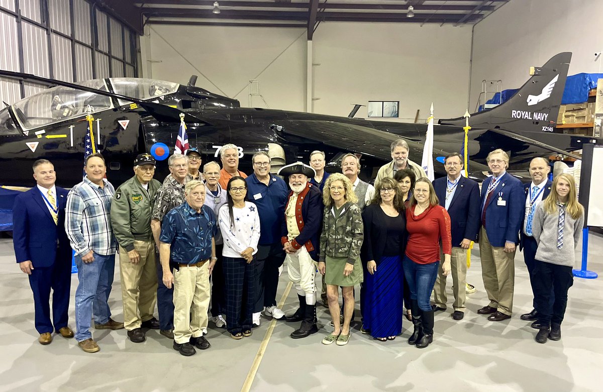 Harbor Chapter enjoys a presentation from #vietnamveteran about his time as a helicopter pilot. Great venue @wmof1 #sareducation #sarhistory @SarHeadquarters @USArmy