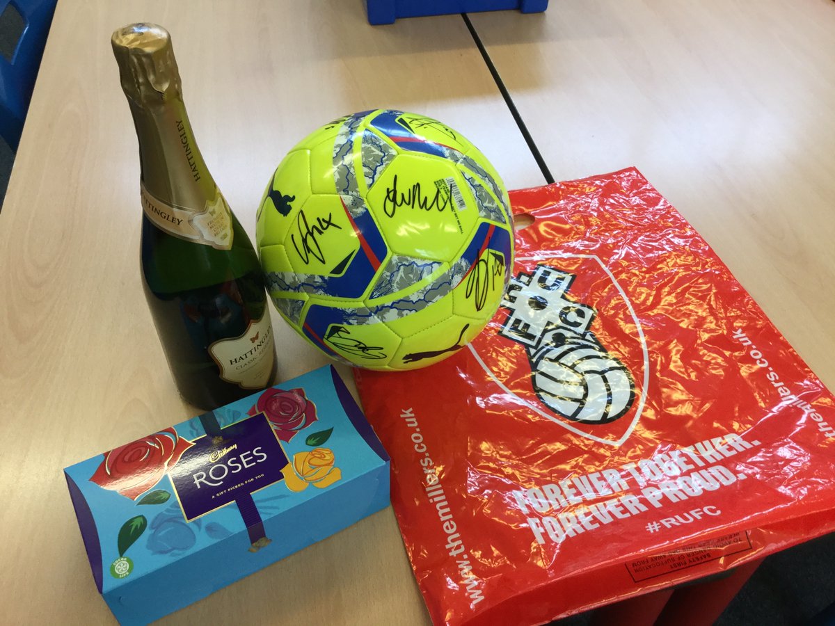 LRyott's tweet photo. We are looking forward to seeing everyone at the summer fair on Saturday. There will be a range of refreshments as well as hotdogs, cakes, buns and cookies. You can also purchase raffle tickets on the day to win one of our many prizes!@RedscopeSchool https://t.co/pSCYbTSzM9