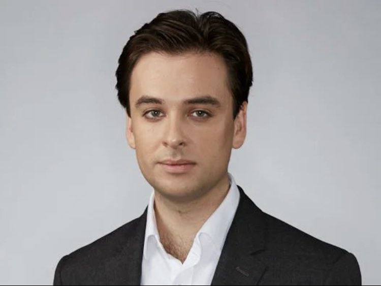 Have you wondered how Westminster's nepotistic political system works?

Take the case of Ross Kempsell.

A thread 🧵