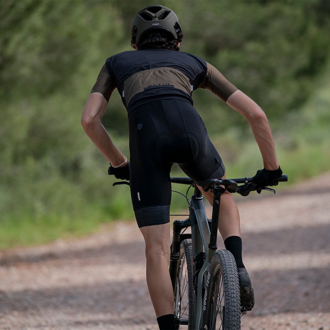 Y tú🫵, ¿por qué pedaleas?

Tengas o no respuesta, sigue haciéndolo... #KeepOnCycling