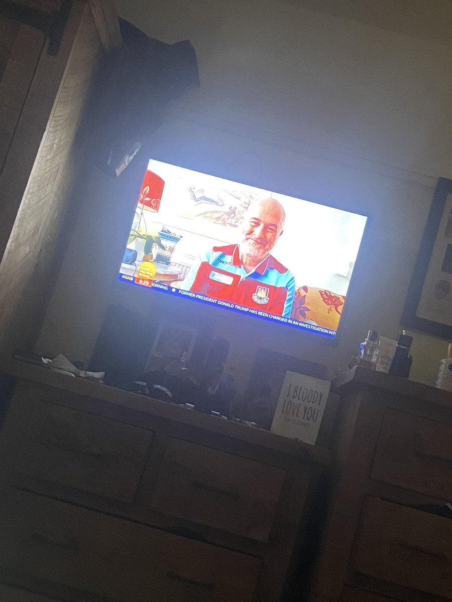 Mandy Whitehouse tweet media