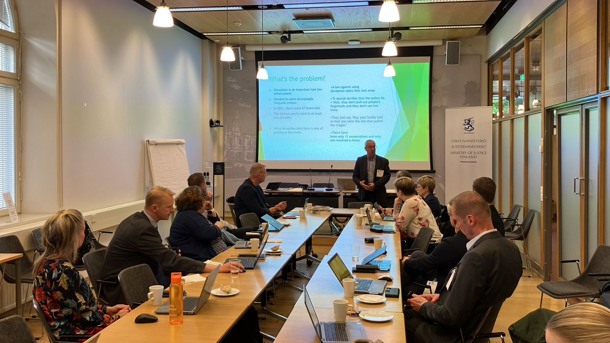 Today we’re organising #ELECT_THB policy maker dialogue to discuss the #MendezPrinciples and investigative interviewing which enables better collection of evidence in different types of cases, including in #trafficking investigations. @davewalshphd leading us in the discussion!